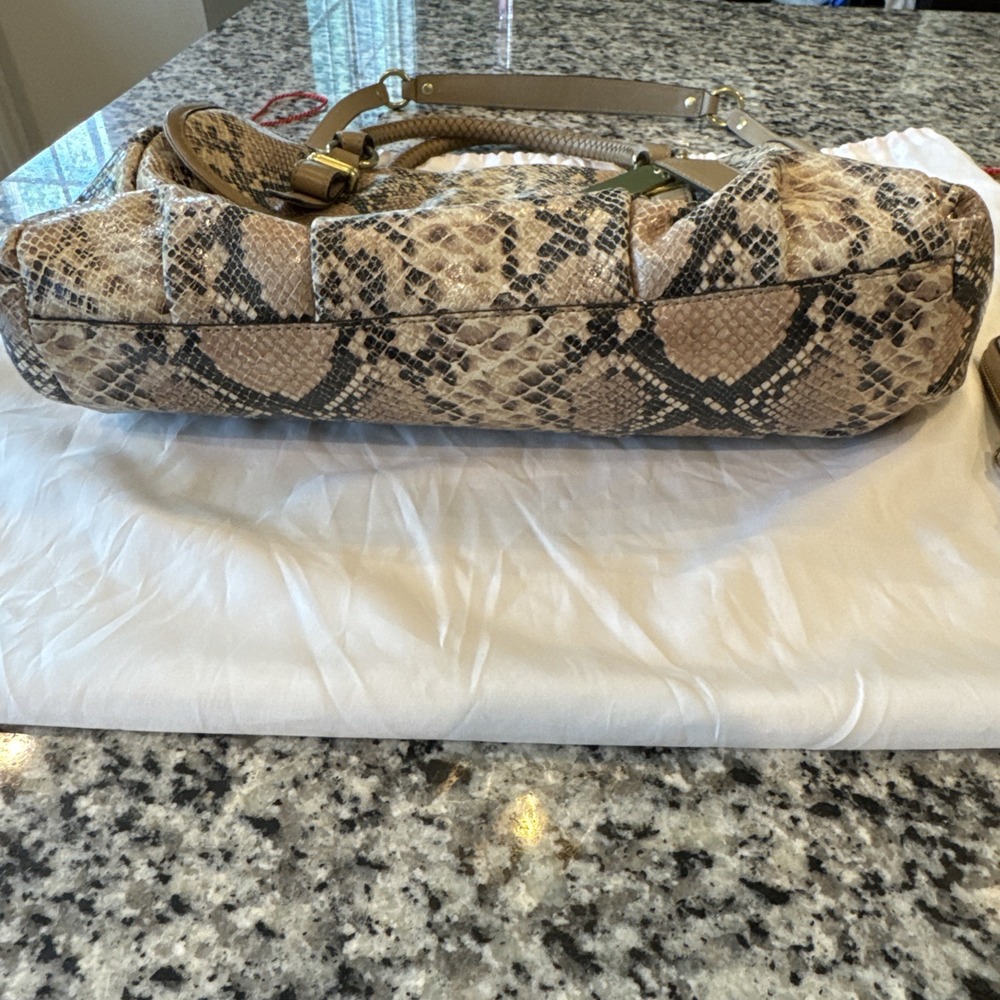 Authentic COACH Madison Flap Carryall #19638 Embossed‎ Python Leather + Wallet - Picture 6 of 16